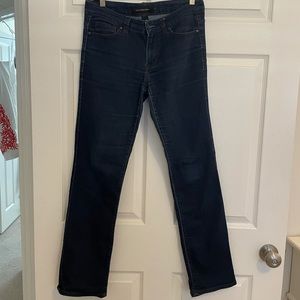 Calvin Klein size 6 ladies stretch straight leg jeans